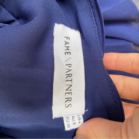 FAME AND PARTNERS Midi Knee Dress Pleated Chiffon Dark Blue 4 Cocktail Formal - Picture 6 of 7